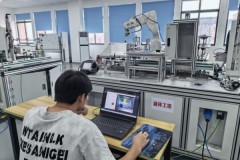 电工转型自动化工程师的技能进阶指南