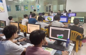 扎根深圳制造业：政群培训的数控编程“工厂实战”教学定位